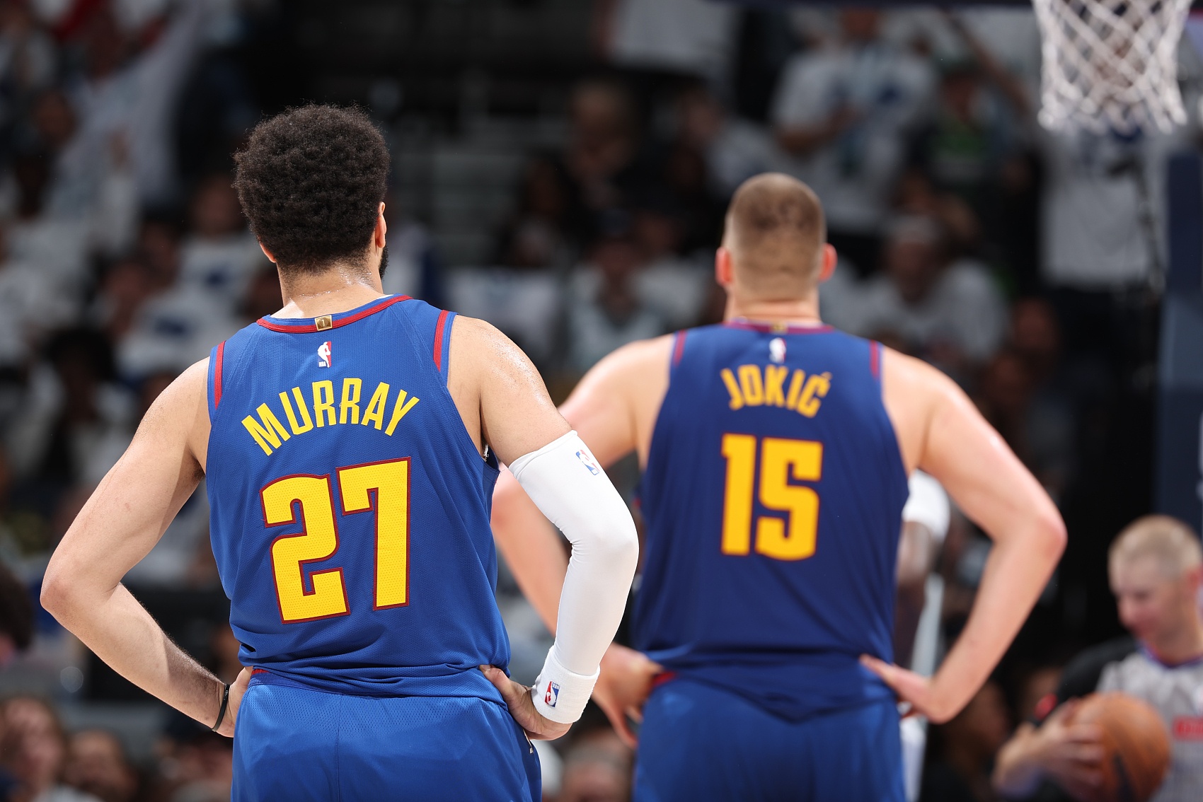 高端局不太行！掘金本賽季打聯(lián)盟前三球隊(duì)1勝5負(fù) 僅贏過(guò)雷霆