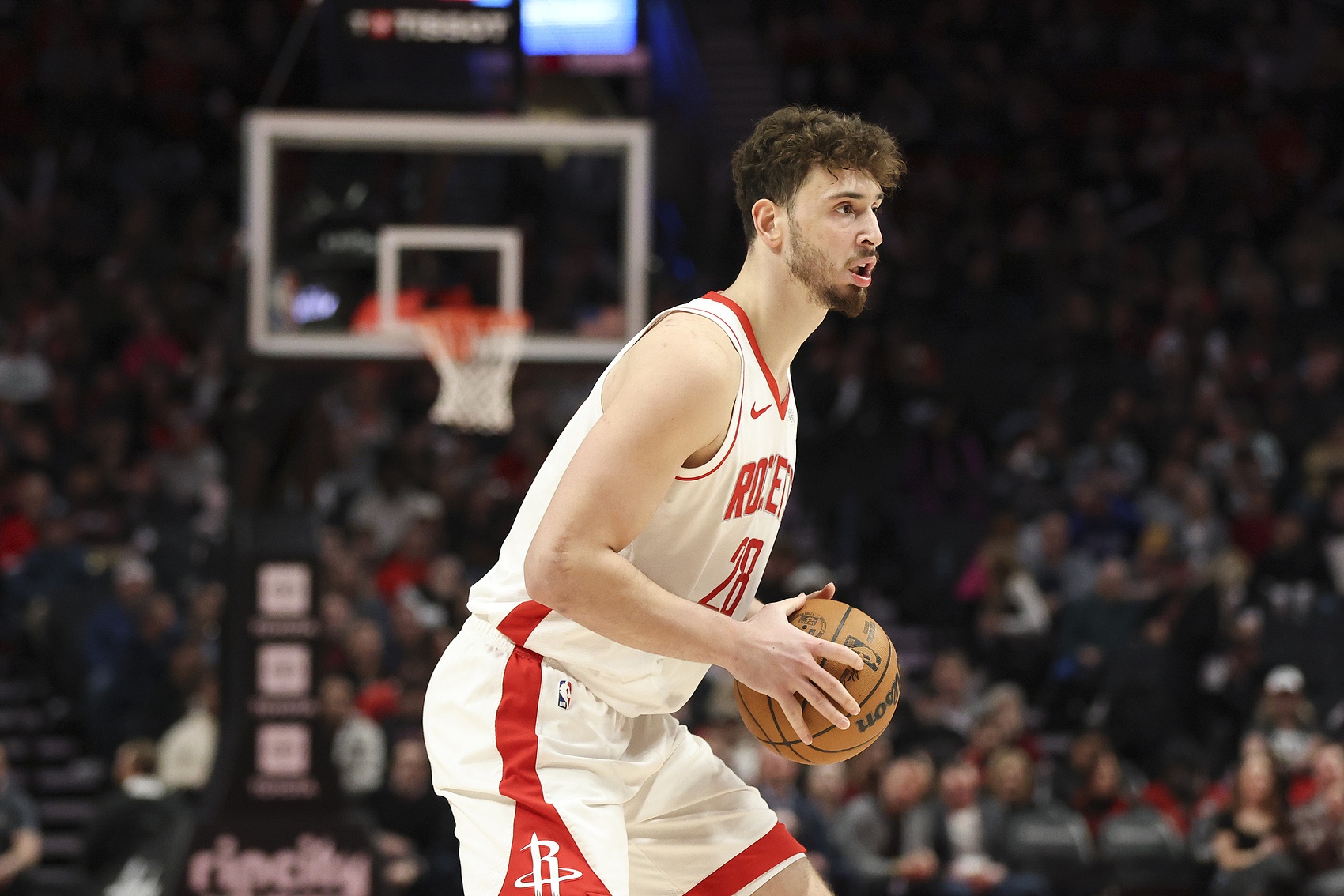 烏度卡：申京入選全明星 我欣喜若狂 我們?nèi)牉樗硬灰? /></p><p>2月2日訊 火箭今日主場迎戰(zhàn)籃網(wǎng)，賽前，火箭主帥烏度卡接受媒體采訪。</p><p>談及申京入選全明星，烏度卡說道：“申京入選全明星，我欣喜若狂。我們?yōu)樗械礁吲d，為他激動不已?！?/p>            </p>
                        <br/>
                        標(biāo)簽：&nbsp;<a class=